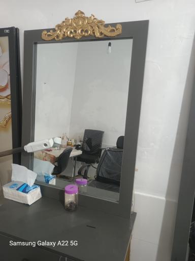 عکس سالن زیبایی پرنسا 