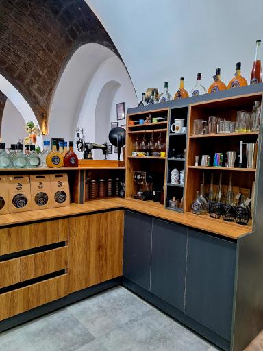 عکس اقامتگاه عمارت سرهنگ