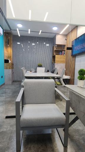 عکس مشاور املاک پرشین