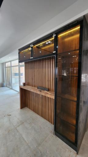 عکس مشاور املاک پرشین