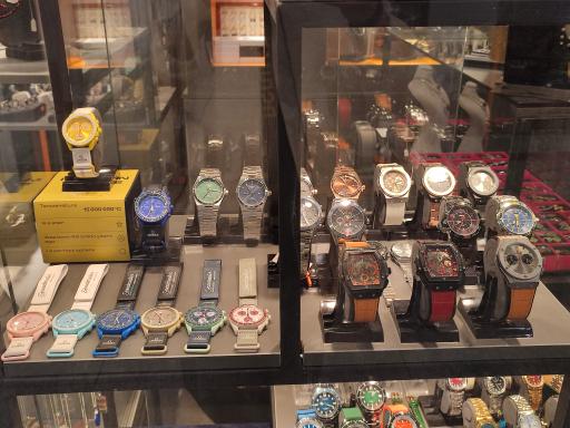 عکس سنگ و نقره گیلدا