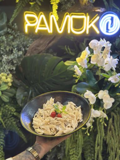 عکس کافه رستوران پاموک 