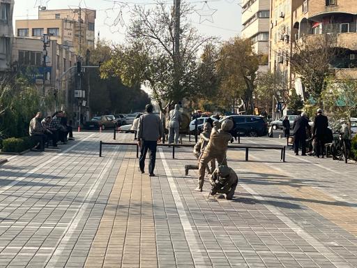 عکس چهارراه شهید محققی (سه راه امین)