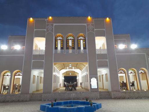 عکس باغ علی نقی خان (باغ رستوران دیدار)