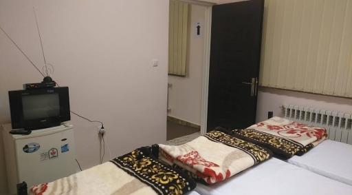 عکس ستاد اسکان ،خانه معلم شهرستان شفت 