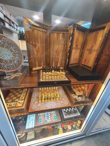 عکس فروشگاه دخانیات ایلیا رشت