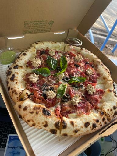 عکس ناپولیتا