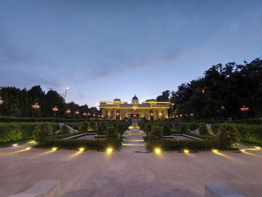 باغ عمارت 21