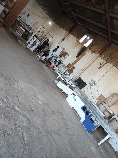 عکس سی ان سی وکیوم میرزایی