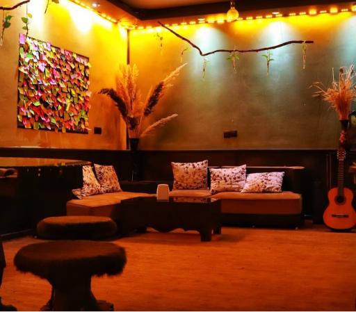 عکس کافه شاپ پاییز