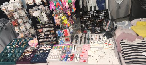 عکس بازارچه خود اشتغالی