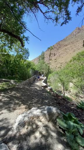 عکس آبشار برگ جهان