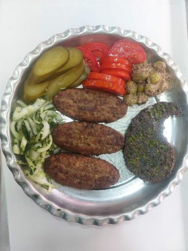 عکس کتلت لاهیجان