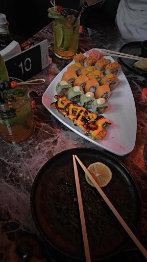 عکس سوشی خونه