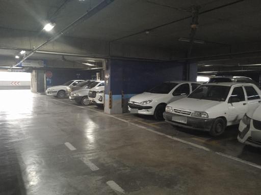 عکس مجتمع تجاری آسمان