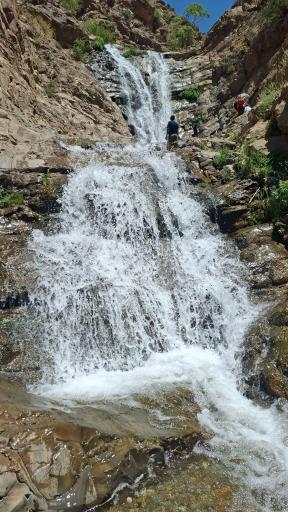 عکس آبشار برگ جهان