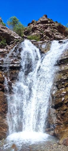 عکس آبشار برگ جهان