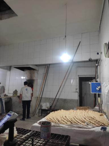 عکس نانوایی سنگکی