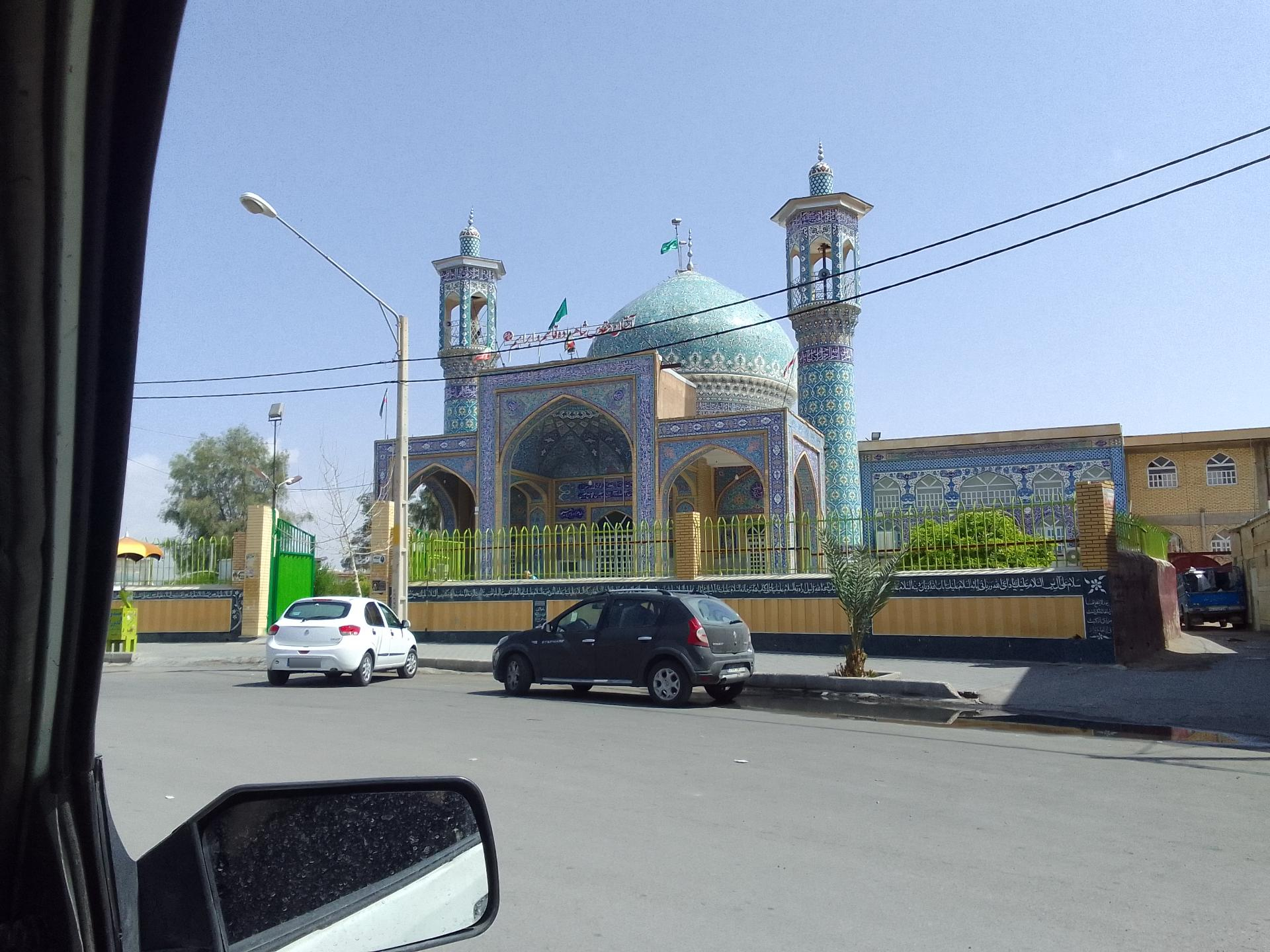 عکس میدان شاهزاده قاسم (ع)