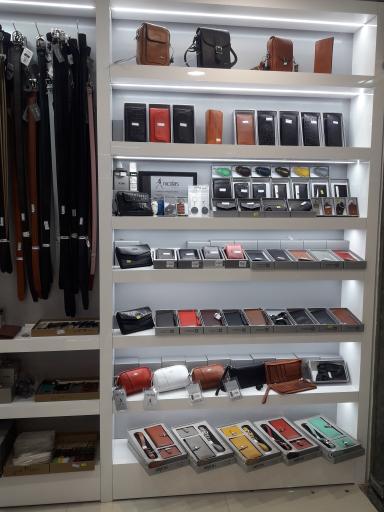 عکس نمایندگی چرم نیکلاس