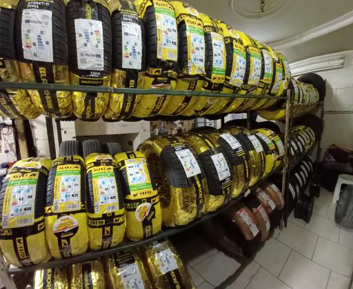 عکس فروشگاه لاستیک طاها 