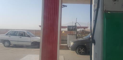 عکس پمپ بنزین و CNG