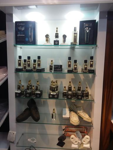 عکس پوشاک حسن کاکاوند