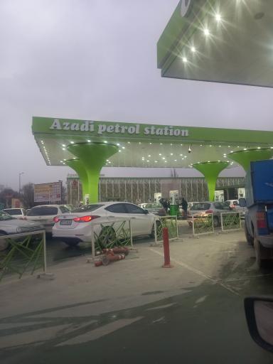 عکس جایگاه سوخت آزادی (بنزین و CNG)