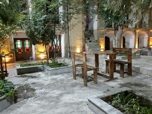 عکس رستوران سنتی حسن پور