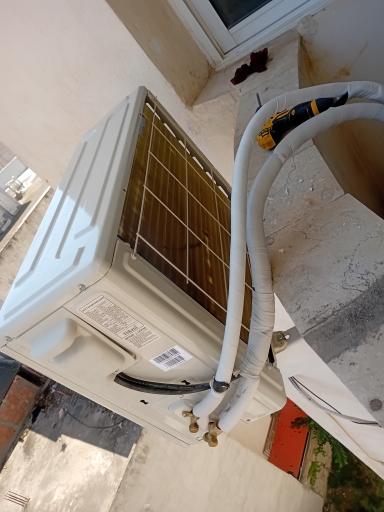 عکس خدمات فنی علی