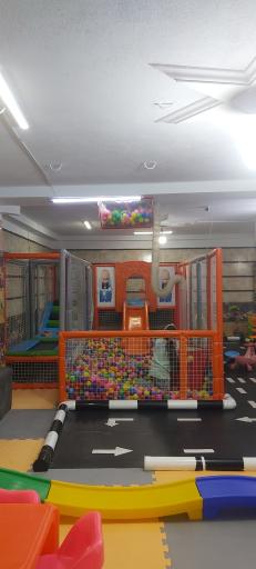 عکس خانه بازی لبخند