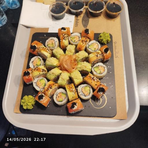 عکس کاتسو