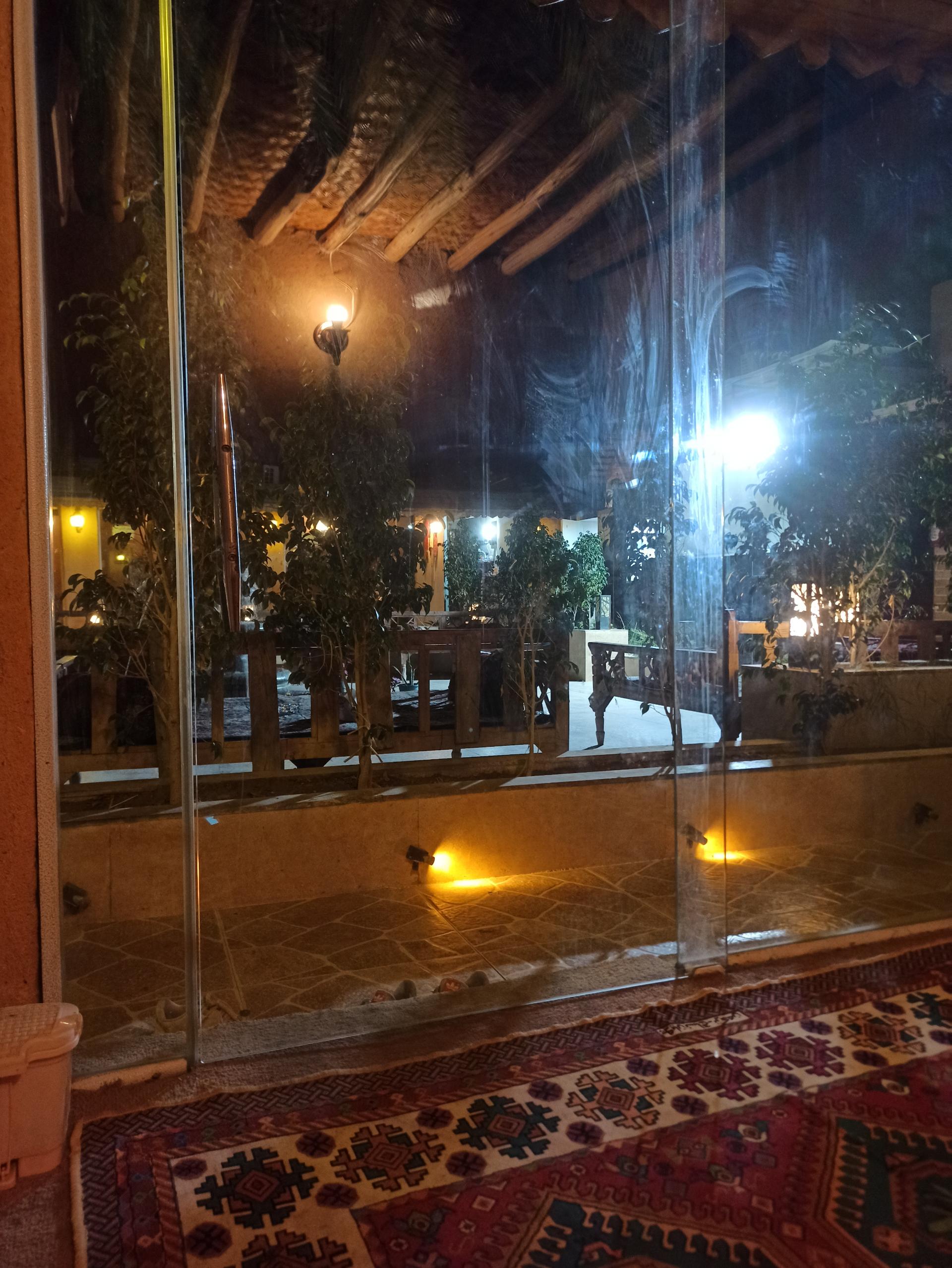 عکس سفره خانه شب های گناوه