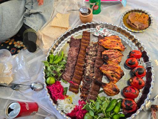 رستوران و سفره خانه سنتی دربند