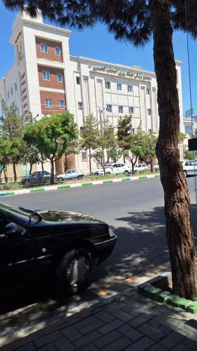 درمانگاه شبانه‌روزی اصحاب الحسین (ع)