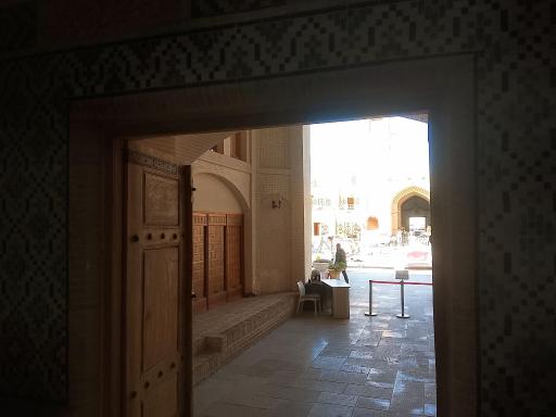 عکس رستوران هتل کاروانیکا