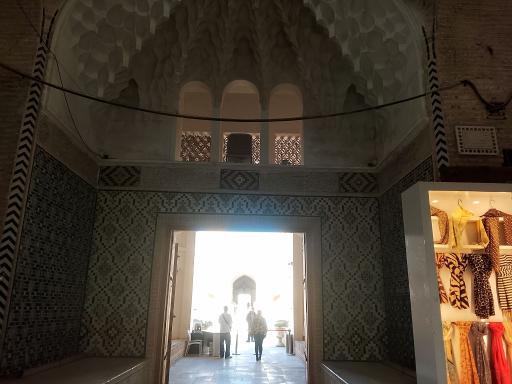 عکس رستوران هتل کاروانیکا