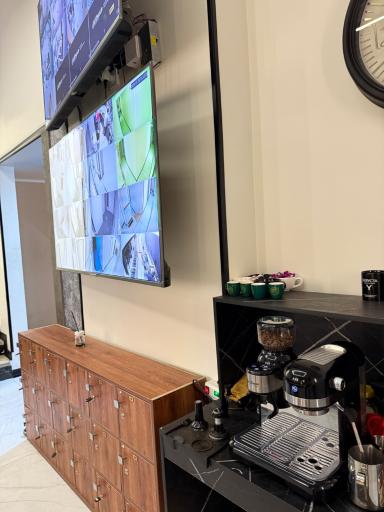 عکس خوابگاه تجریش پلاس