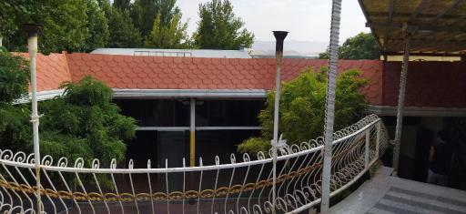 عکس رستوران و سفره خانه سنتی دربند