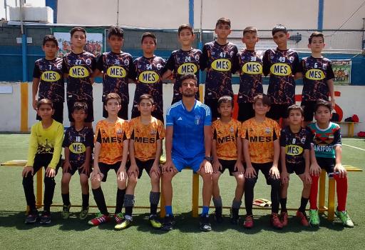 عکس زمین چمن شماره ۲ باشگاه نهال امید