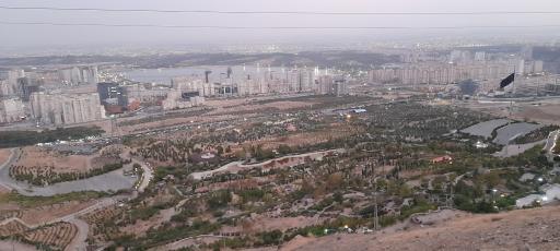 بوستان آبشار