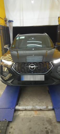 عکس کارشناسی رنگ و فنی خودرو عضدی