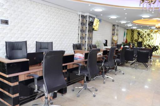 عکس گروه مشاورین املاک مهدی