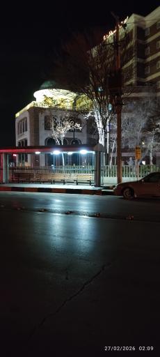 عکس ایستگاه اتوبوس بیمارستان هاشمی نژاد