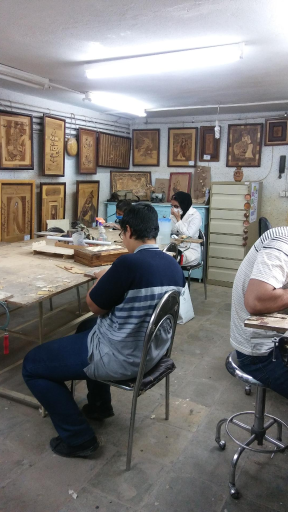 عکس آموزشگاه هنرهای سنتی کتیبه