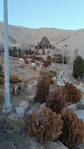 بوستان آبشار