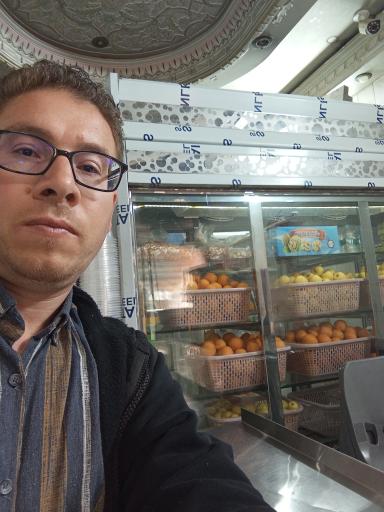 عکس آبمیوه و بستنی دایی جواد