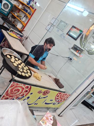 عکس کلوچه و کوکی سنتی تفضلی