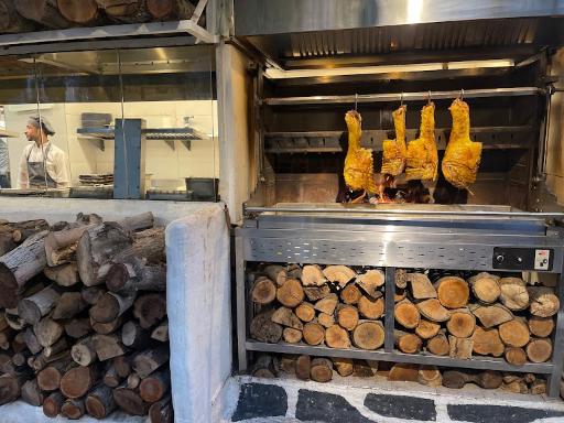 عکس رستوران هیزمیکس پرمیوم