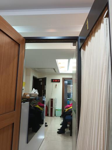 عکس فیزیوتراپی ناجی شعبه 2